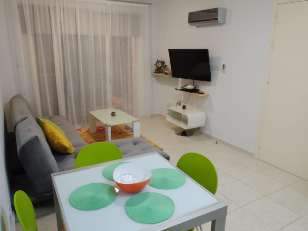 Coral View Apartment Peyia Exterior photo